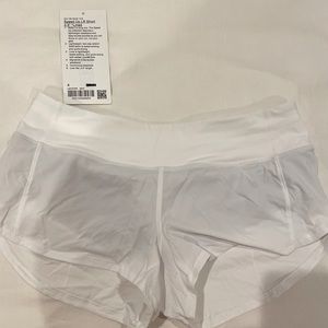 lululemon white low rise speed up shorts 2.5